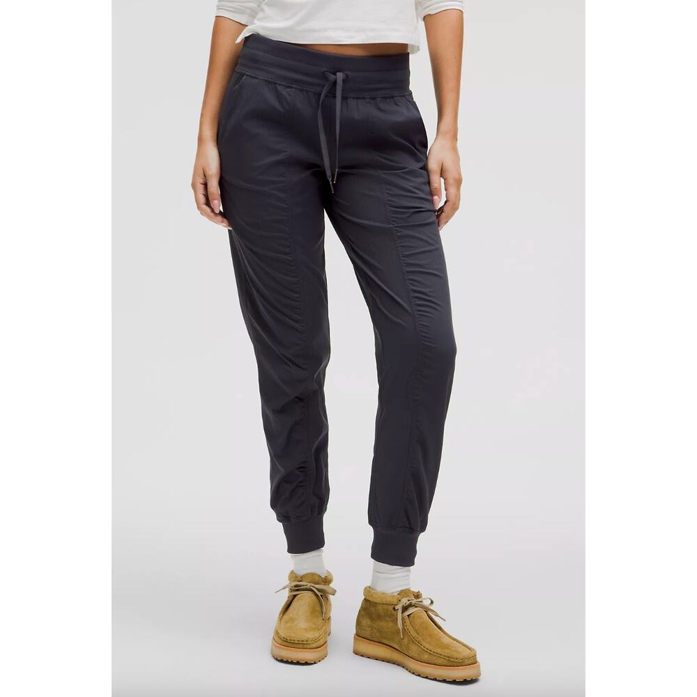 Lululemon Dance Studio Mid-Rise Jogger Full Length in Black Night Color Size 4
